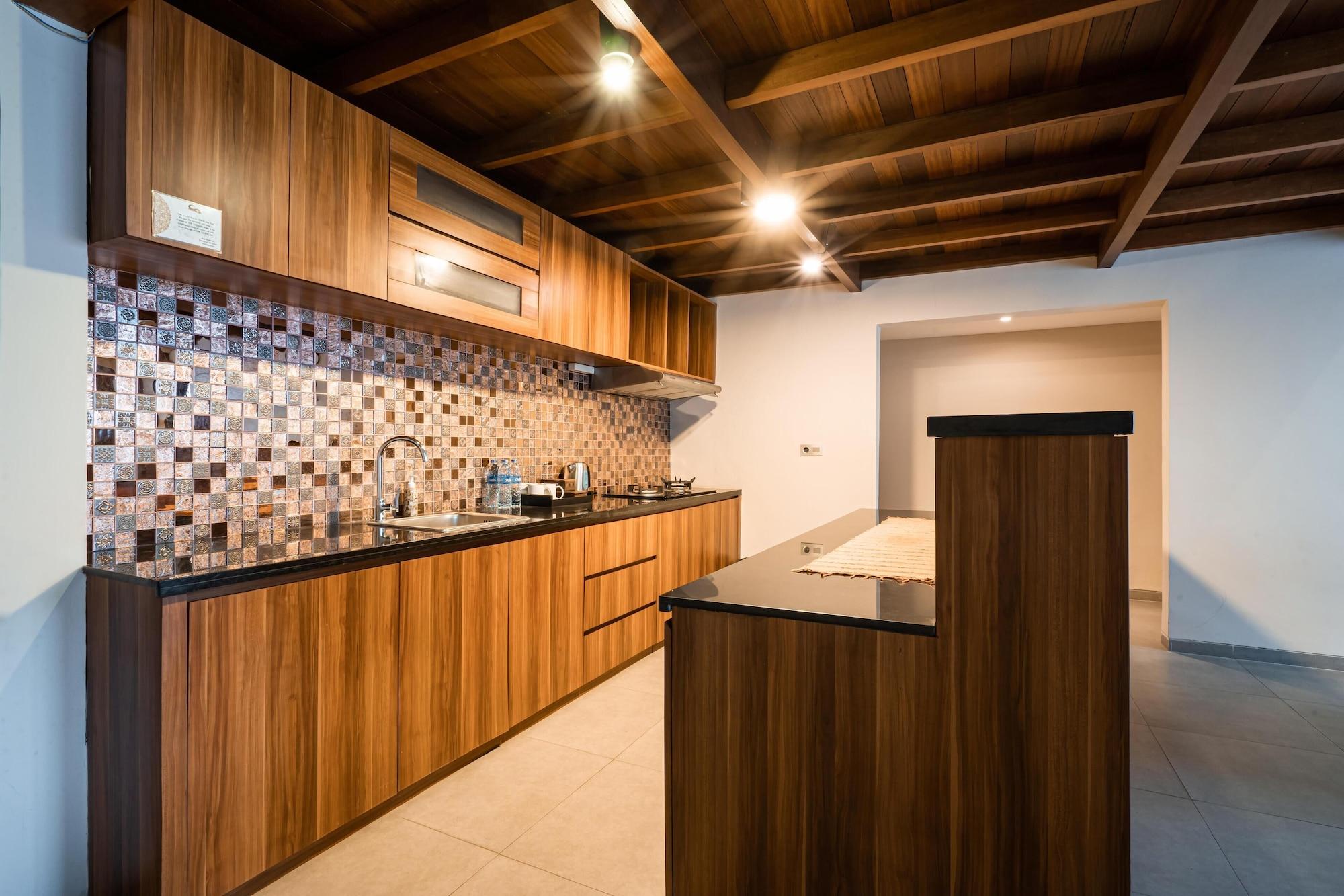 Pandawa All Suites Hotel Seminyak  Exterior photo